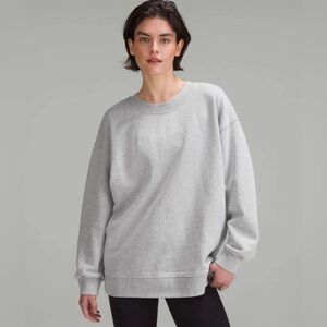 Lululemon Perfectly Oversized Crew Heathered Core Ultra Light Grey- Size 12 NWOT